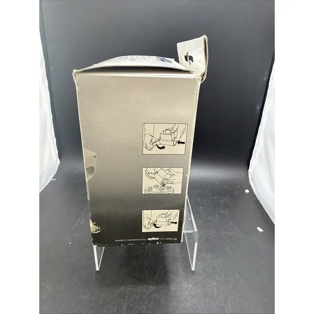 NEW Vintage Zyliss Switzerland Rotary Cheese Grater Hand Crank in Original Box